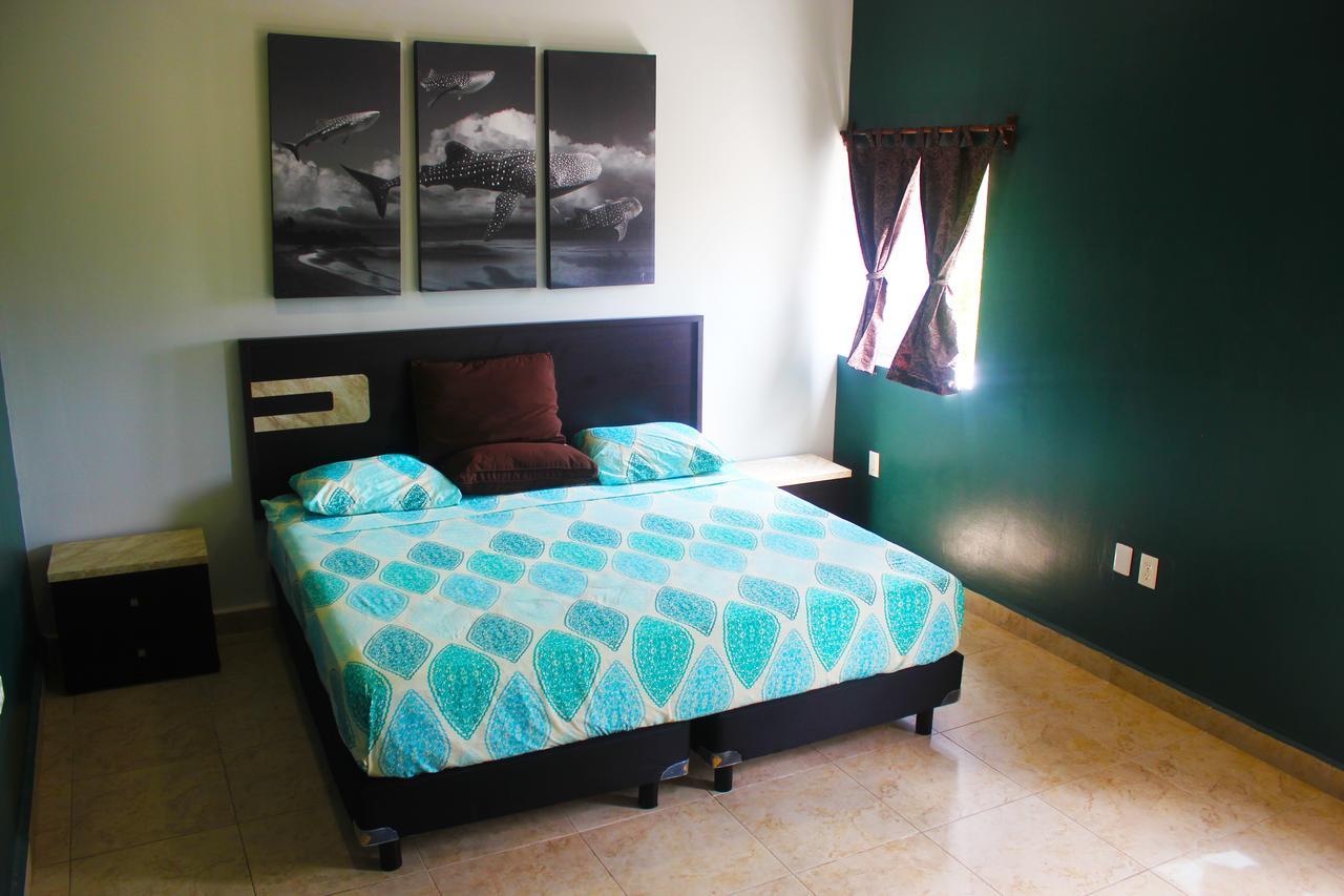 Quintana Roots Hostel Tulum Pueblo Buitenkant foto